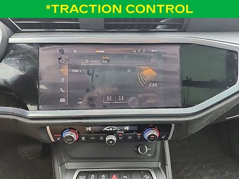 Used 2022 Audi Q3 2.0T Premium Plus image 19