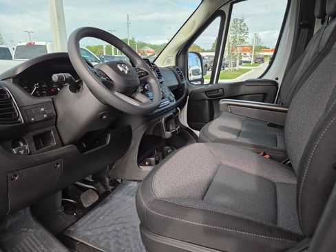 New 2026 RAM ProMaster 3500 w/ Convenience Group FWD image 13
