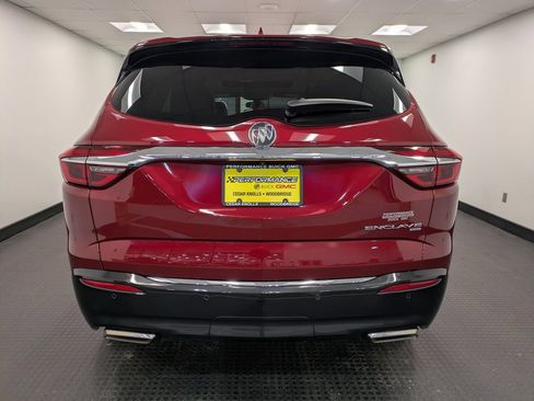 Used 2019 Buick Enclave Essence image 5
