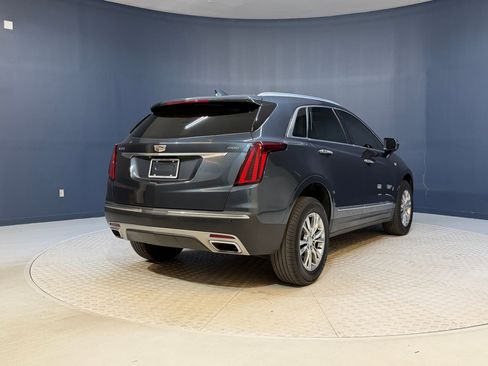 Used 2020 Cadillac XT5 Premium Luxury FWD image 9