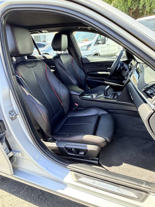 Used 2014 BMW 328i xDrive Wagon AWD/4WD image 21