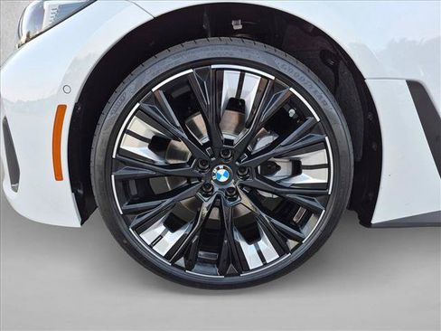New 2026 BMW 430i w/ Premium Package RWD image 10