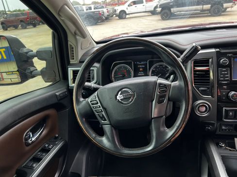 Used 2016 Nissan Titan Platinum Reserve RWD image 15