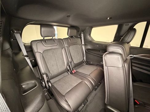 New 2026 Jeep Grand Cherokee L 4WD image 11