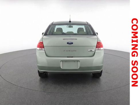 Used 2010 Ford Focus SE image 9