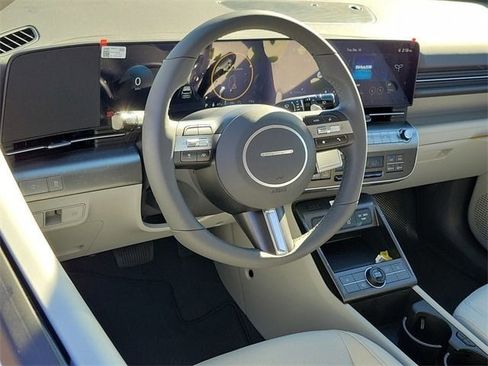New 2025 Hyundai Kona SEL image 2