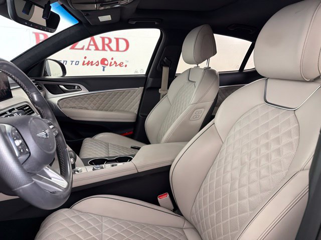 Used 2023 Genesis G70 3.3T w/ Sport Prestige Package RWD image 17