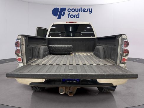 Used 2005 Chevrolet Silverado 2500 LS w/ Heavy-Duty Power Package image 9
