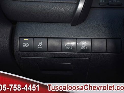 Used 2021 Toyota Camry SE image 34