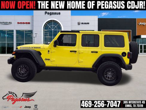 Used 2023 Jeep Wrangler Unlimited Sport AWD/4WD image 3