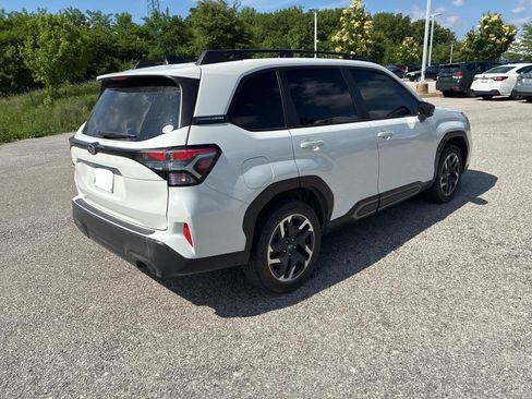 Certified 2025 Subaru Forester Limited AWD/4WD image 15
