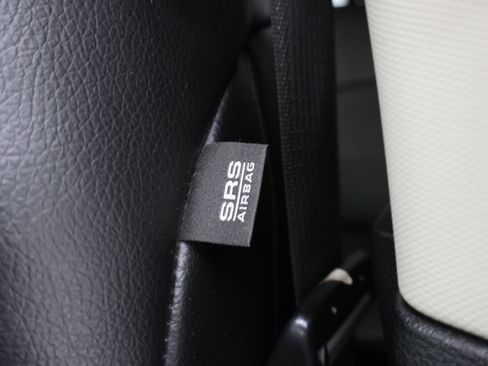 Used 2024 RAM 2500 Laramie AWD/4WD image 40