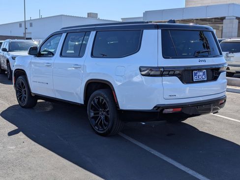 New 2026 Jeep Grand Wagoneer L Summit w/ Premium Group III AWD/4WD image 4