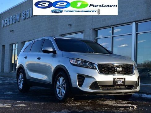 Used 2019 Kia Sorento LX image 1