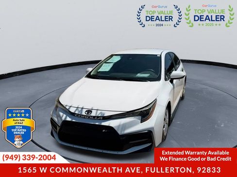 Used 2020 Toyota Corolla L FWD image 2