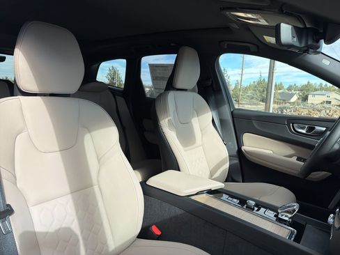 New 2026 Volvo XC60 B5 Plus w/ Protection Package Premier AWD/4WD image 13