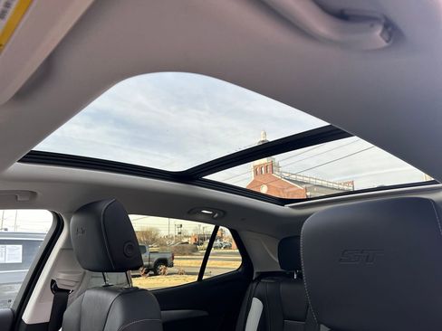 New 2026 Buick Envision Sport Touring image 13