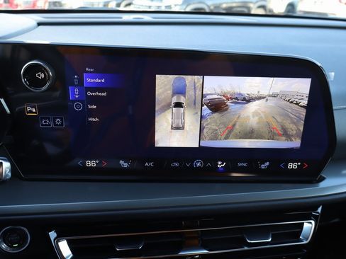 New 2026 Chevrolet Traverse LT w/ Midnight/Sport Edition image 10