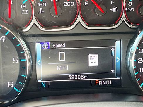 Used 2018 Chevrolet Silverado 1500 High Country AWD/4WD image 12