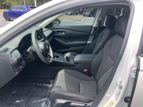 Used 2025 Honda Accord LX image 16