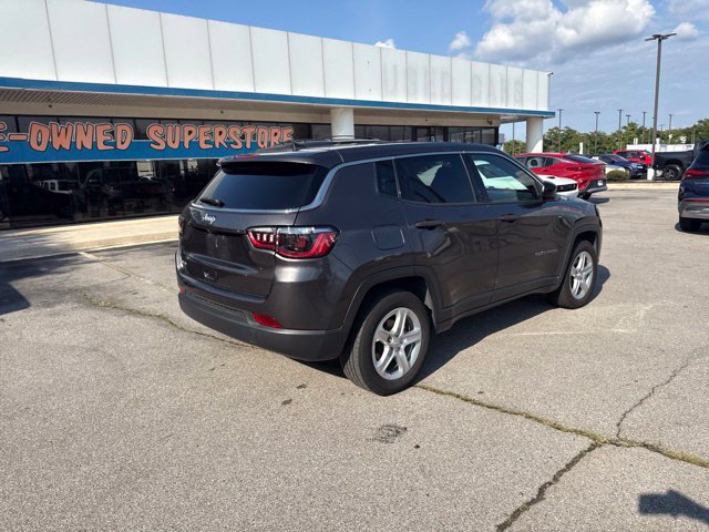 Used 2023 Jeep Compass Sport AWD/4WD image 5