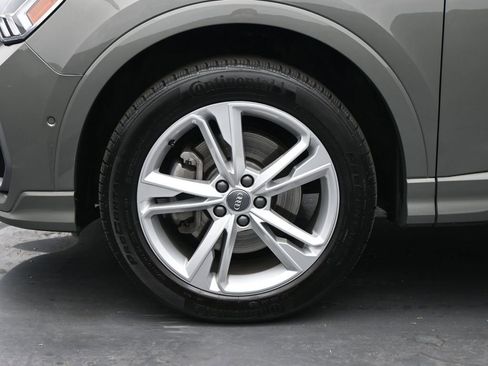 Used 2020 Audi Q3 2.0T Prestige image 23