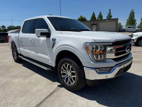 Used 2021 Ford F150 Lariat w/ Trailer Tow Package AWD/4WD image 7