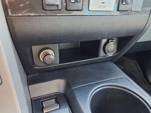 Used 2014 Toyota Sequoia Limited image 5