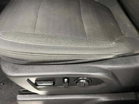 Used 2020 Chevrolet Silverado 1500 LT w/ All-Star Edition image 23