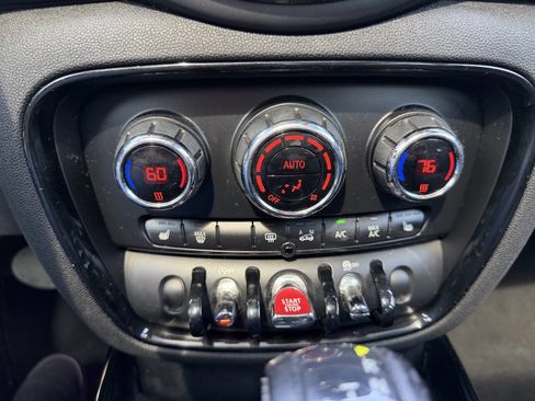 Used 2017 MINI Cooper Clubman S image 15