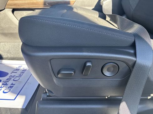 New 2026 Chevrolet Silverado 3500 LT w/ Convenience Package image 15