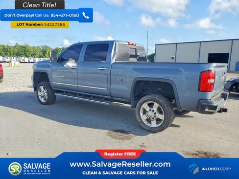 Used 2016 GMC Sierra 2500 Denali w/ Duramax Plus Package AWD/4WD image 3
