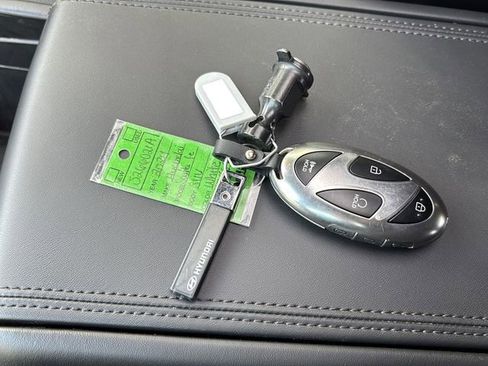 Used 2024 Hyundai Santa Fe Calligraphy AWD/4WD image 41