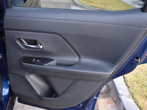 Used 2026 Nissan Kicks SV w/ Cold Weather Package FWD image 48