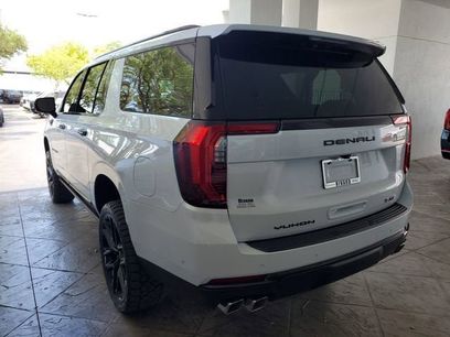 New 2026 GMC Yukon XL Denali w/ Sun & Power Step Package