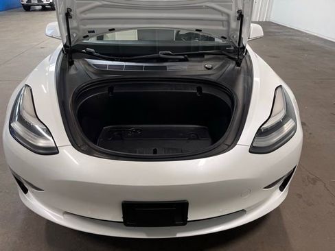 Used 2020 Tesla Model 3 Long Range AWD/4WD image 9