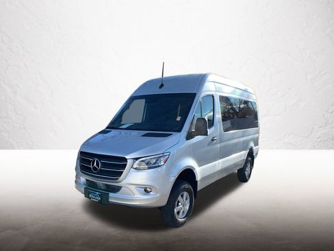 Used 2022 Mercedes-Benz Sprinter 2500 image 1