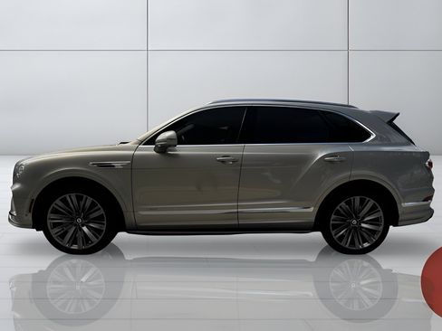 Used 2022 Bentley Bentayga Speed AWD/4WD image 3