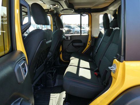 Used 2021 Jeep Wrangler Unlimited Rubicon w/ Dual Top Group image 17