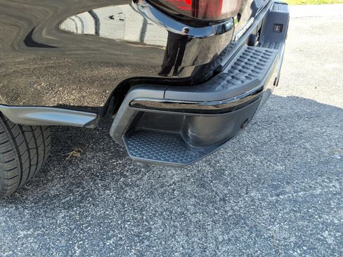 Certified 2023 Chevrolet Colorado W/T w/ Advanced Trailering Package image 18