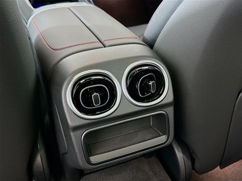 New 2026 Mercedes-Benz C 43 AMG 4MATIC Sedan image 28