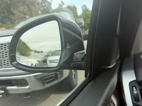 Used 2016 BMW X5 xDrive40e image 28