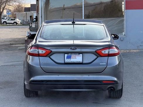Used 2013 Ford Fusion SE image 5