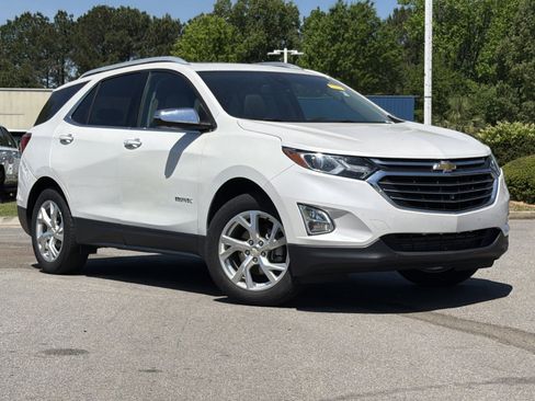 Used 2020 Chevrolet Equinox Premier image 2