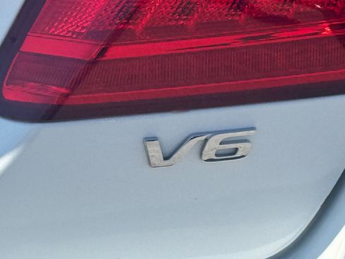 Used 2015 Honda Accord EX-L image 4