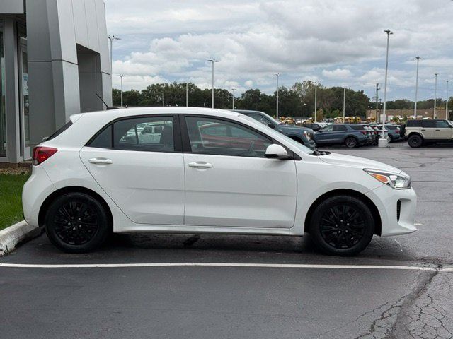 Used 2019 Kia Rio S w/ Technology Package FWD image 4