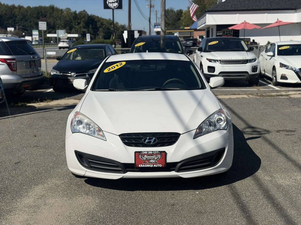 Used 2012 Hyundai Genesis 2.0T RWD image 1