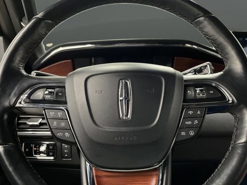 Used 2024 Lincoln Navigator L Reserve image 19