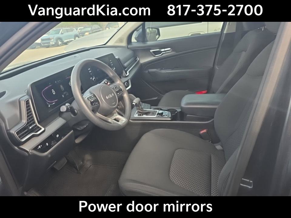 Used 2024 Kia Sportage LX AWD/4WD image 10