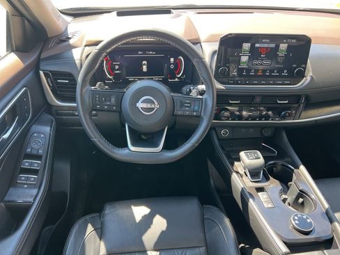 Used 2022 Nissan Rogue Platinum w/ Head-Up Display Package AWD/4WD image 25
